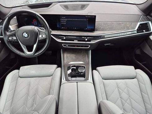 Used 2024 BMW X5 sDrive40i w/ Premium Package RWD image 18