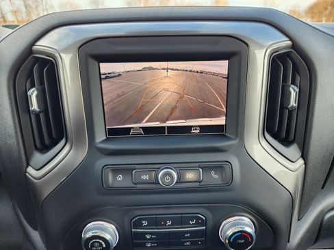 Used 2023 GMC Sierra 1500 Pro w/ Pro Value Package image 18