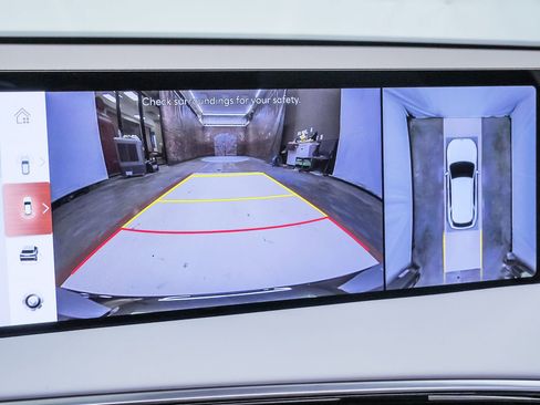 Certified 2026 Genesis GV70 2.5T Advanced image 20