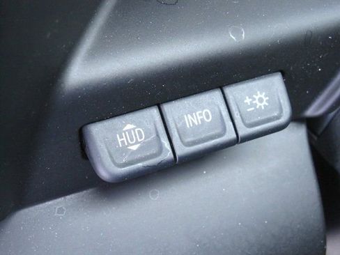 Used 2022 GMC Sierra 1500 Denali w/ Technology Package image 11