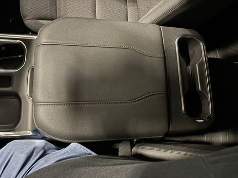 New 2026 GMC Sierra 1500 Elevation image 21