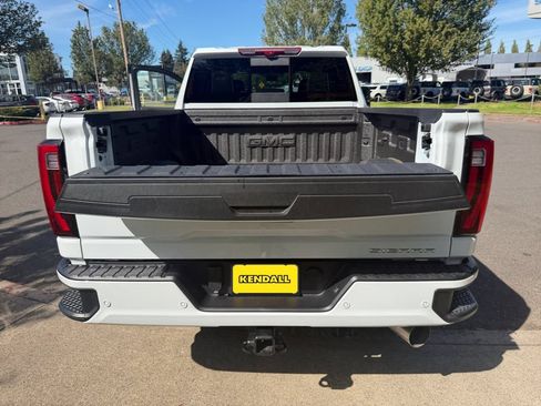 Used 2026 GMC Sierra 3500 Denali Ultimate AWD/4WD image 29