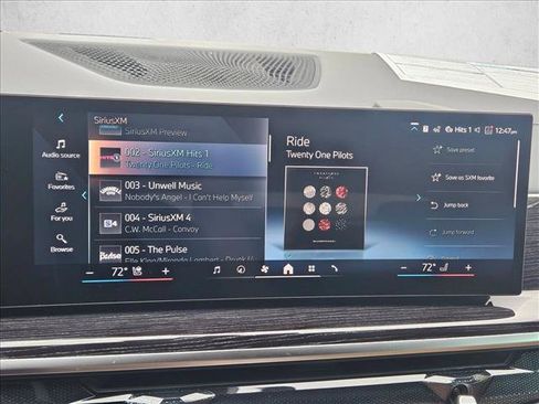 Used 2026 BMW X5 xDrive40i w/ M Sport Package AWD/4WD image 12