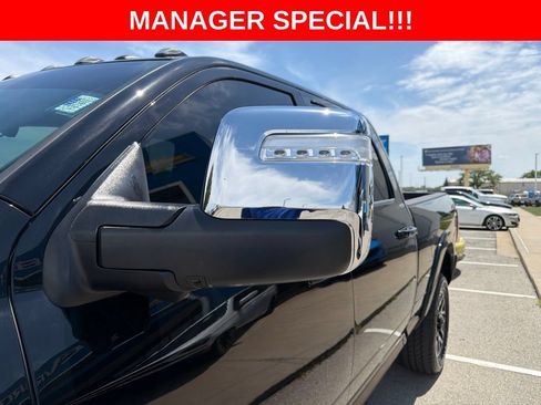 Used 2025 RAM 2500 Limited AWD/4WD image 15