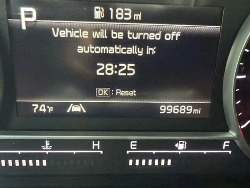 Used 2022 Kia Sorento S w/ Panoramic Sunroof Package image 17