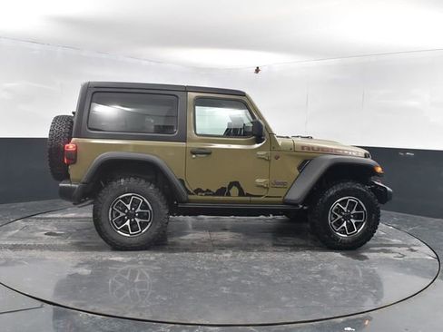 New 2025 Jeep Wrangler Rubicon w/ Convenience Group image 11