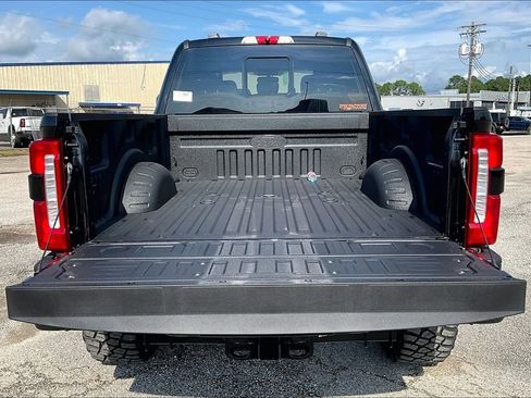 New 2025 Ford F250 XLT w/ Black Appearance Package image 23