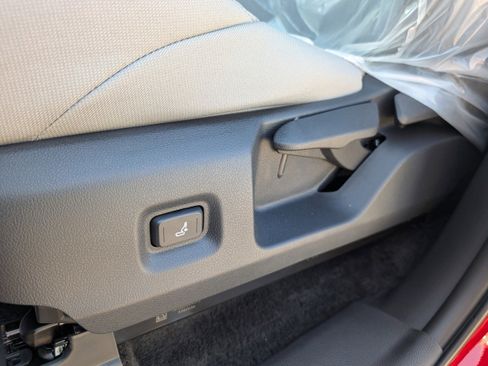 New 2025 Toyota Tacoma SR5 image 10