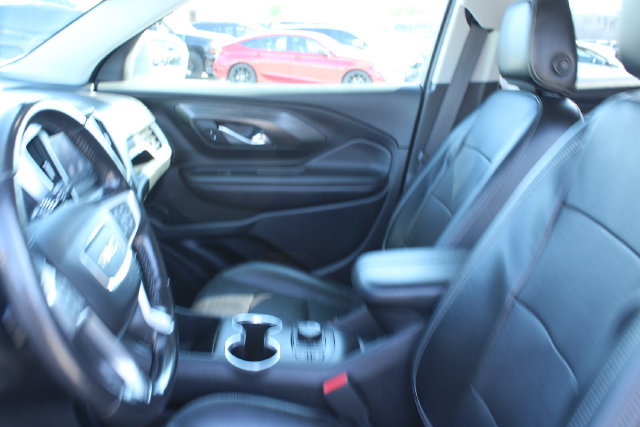 Used 2022 GMC Terrain SLT AWD/4WD image 32