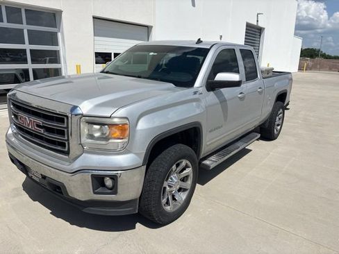 Used 2014 GMC Sierra 1500 SLE w/ SLE Value Package AWD/4WD image 7