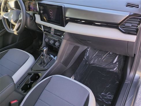 New 2026 Volkswagen Taos S FWD image 18