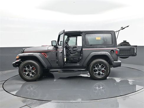 Used 2022 Jeep Wrangler Sport image 28