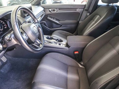 Certified 2025 Honda Civic Sport image 21