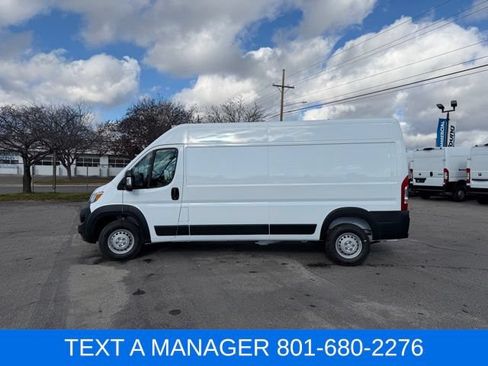 New 2026 RAM ProMaster 3500 w/ Convenience Group FWD image 3