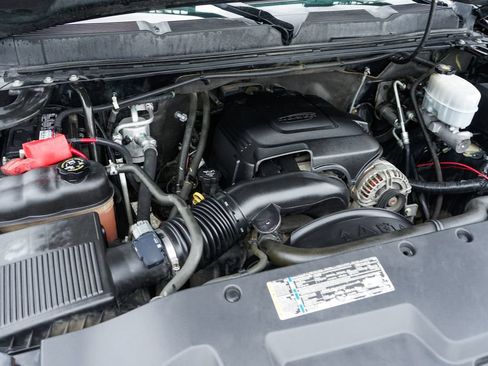 Used 2010 Chevrolet Silverado 2500 LT RWD image 12