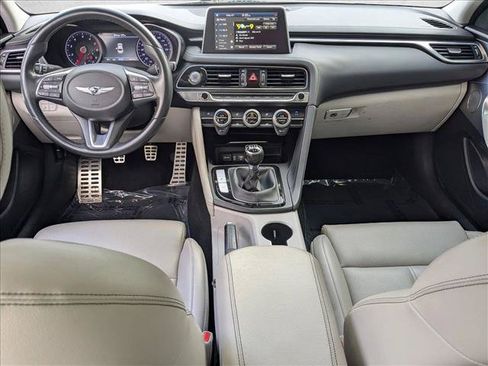 Used 2020 Genesis G70 2.0T Sport RWD image 16