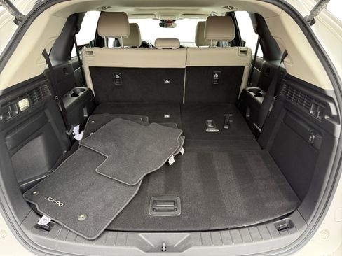 Used 2024 MAZDA CX-90 Plug-In Hybrid w/ Preferred image 17