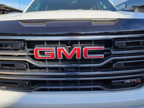New 2026 GMC Sierra 1500 AT4 w/ AT4 Premium Package image 10