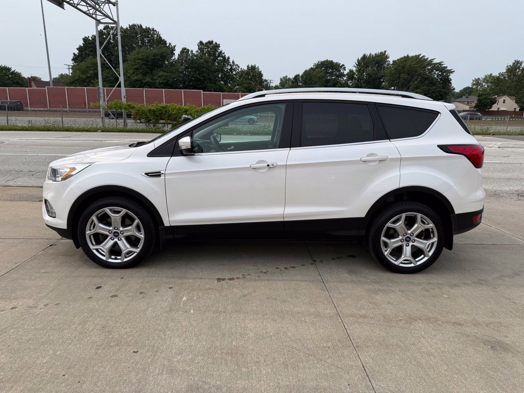 Used 2019 Ford Escape Titanium AWD/4WD image 13