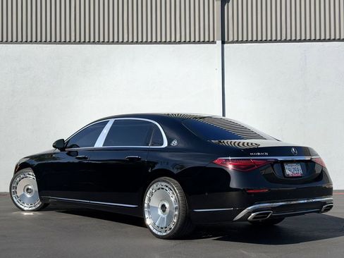 Used 2022 Mercedes-Benz Maybach S 580 4MATIC image 3