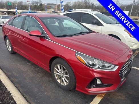 Used 2018 Hyundai Sonata SE image 1