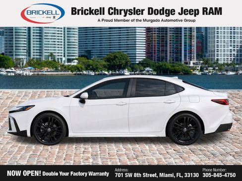 Used 2025 Toyota Camry SE w/ Multimedia Upgrade Package FWD image 6