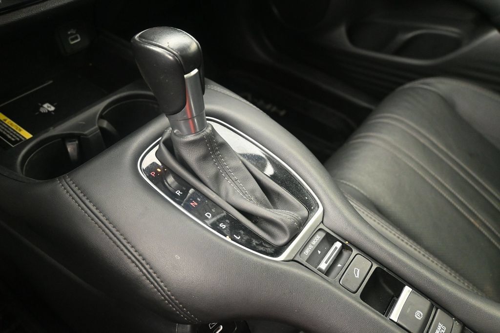 Used 2025 Honda HR-V EX-L image 24