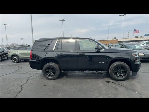 Used 2018 Chevrolet Tahoe LS w/ Enhanced Driver Alert Package image 9
