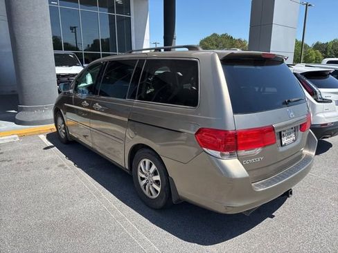 Used 2010 Honda Odyssey EX-L image 3