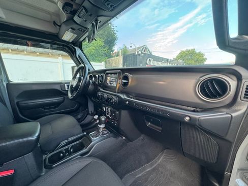 Used 2023 Jeep Wrangler 4WD High Altitude image 50