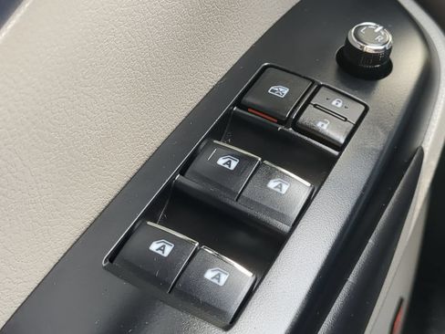 Used 2018 Toyota Highlander Limited Platinum AWD/4WD image 24
