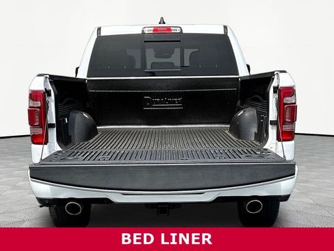 Used 2022 RAM 1500 Laramie w/ Sport Appearance Package AWD/4WD image 7
