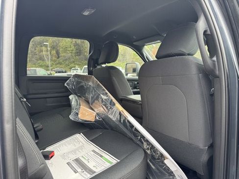 New 2026 RAM 2500 Tradesman image 15