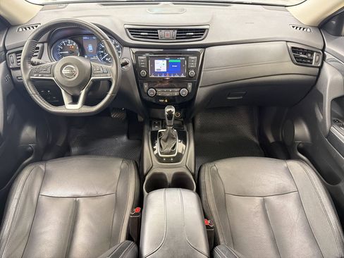 Used 2019 Nissan Rogue SL FWD image 25