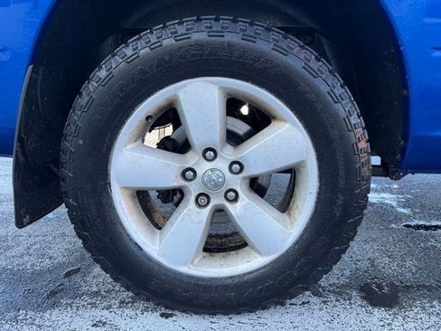 Used 2015 RAM 1500 Express image 22