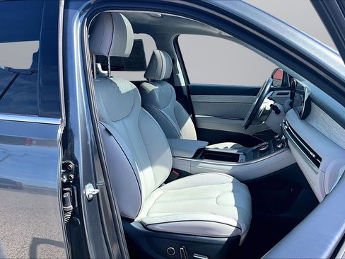 Used 2023 Hyundai Palisade Calligraphy AWD/4WD image 7