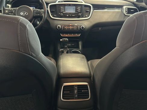 Used 2016 Kia Sorento LX w/ LX Convenience Package AWD/4WD image 29