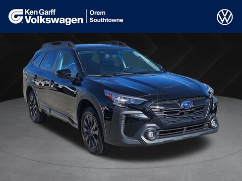 Used 2025 Subaru Outback Onyx Edition AWD/4WD image 1