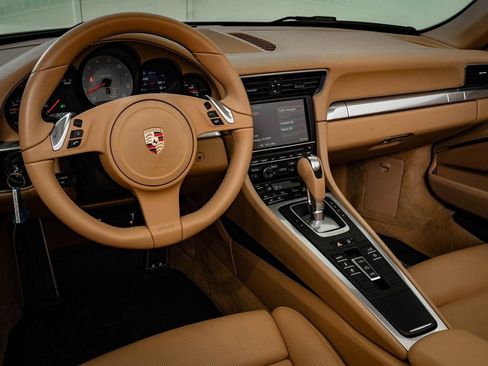 Used 2012 Porsche 911 Carrera S image 4