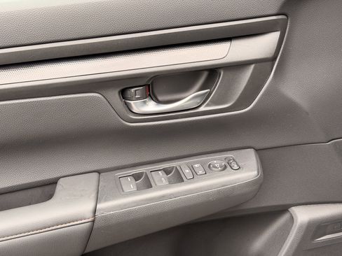 Used 2024 Honda CR-V Sport image 9