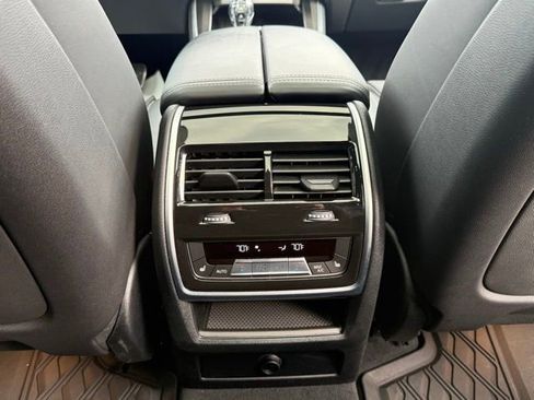 Used 2023 BMW X5 M50i w/ Executive Package image 40