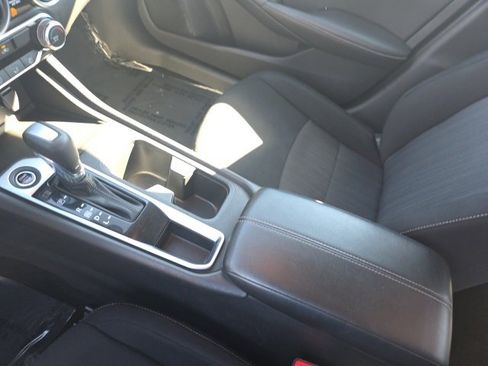 Used 2023 Nissan Sentra SV image 29