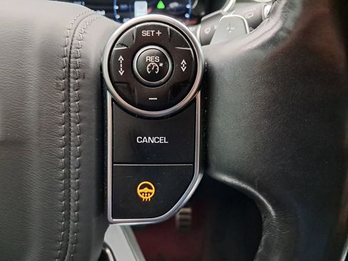 Used 2015 Land Rover Range Rover Long Wheelbase Autobiography image 18