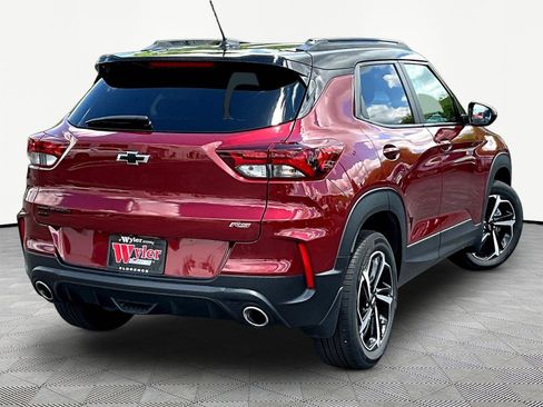 Used 2023 Chevrolet TrailBlazer RS AWD/4WD image 6