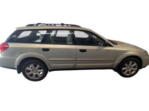 Used 2006 Subaru Outback 2.5i AWD/4WD image 7