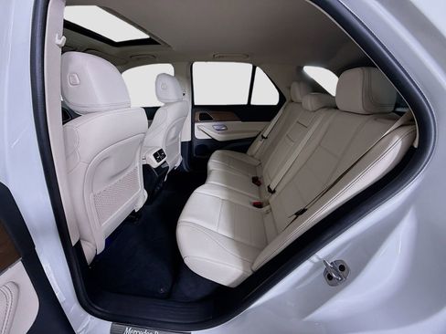 Certified 2025 Mercedes-Benz GLE 350 4MATIC image 22