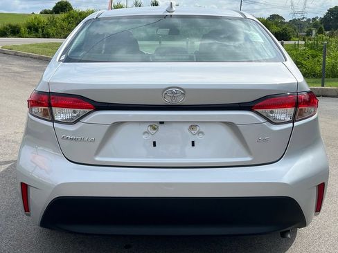 Used 2024 Toyota Corolla LE FWD image 7