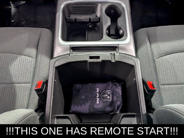 Used 2022 RAM 1500 Warlock AWD/4WD image 32