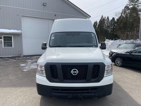 Used 2021 Nissan NV 2500 SV RWD image 3