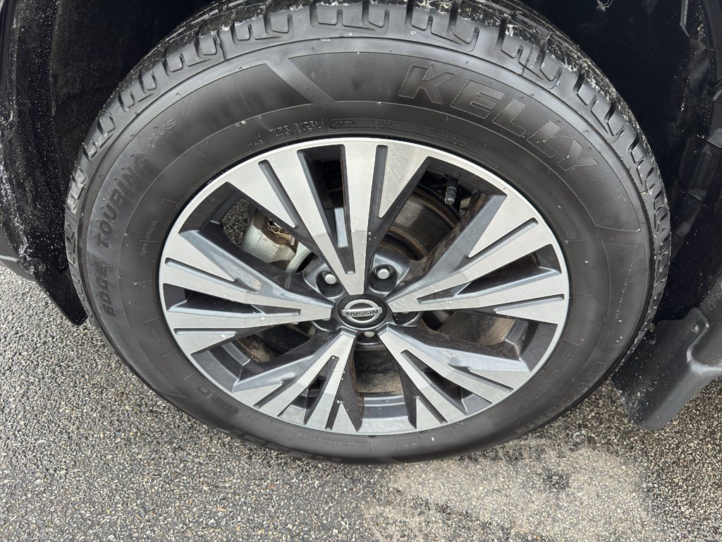 Used 2021 Nissan Rogue SV AWD/4WD image 27